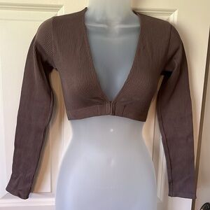 Zara deep V shrug. Tan color. Ribbed fabric. Long sleeve XS. No flaws.